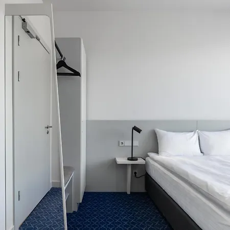 Roze Kurmajas Hotell Liepāja